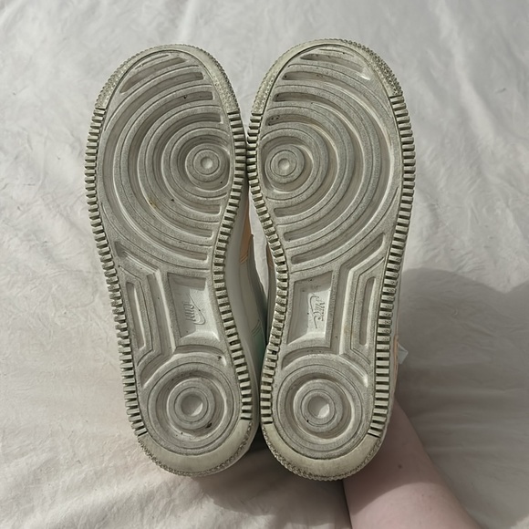 Nike Pastel Air Force 1 Sneakers - Picture 4 of 4